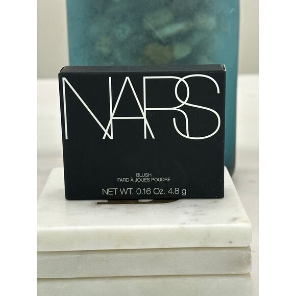 NARS Powder Blush Dominate 4082 NIB Full Size 0.16 oz/4.8 g - Picture 1 of 3
